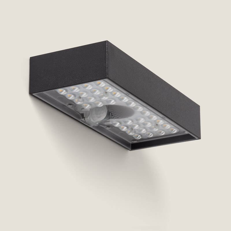 Aplique solar LED Senda 6W 900lm IP65 con sensor PIR en acabado negro