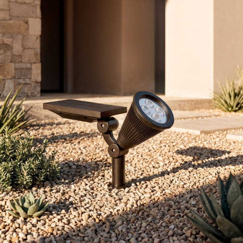 Foco solar LED Meillion iluminando zona exterior