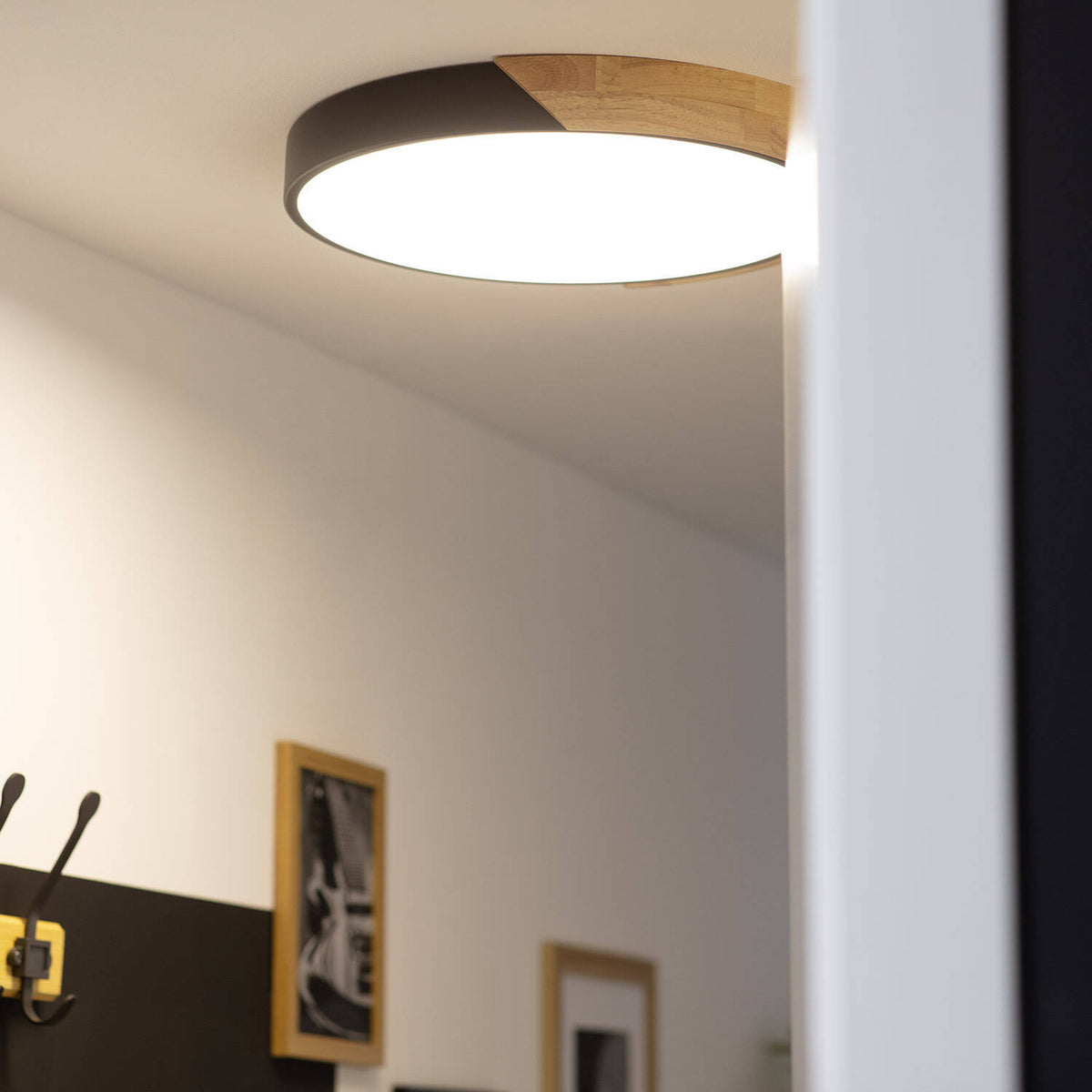 Plafón LED LIRA 24W negro madera y aluminio Ø418 mm CCT, vista 6